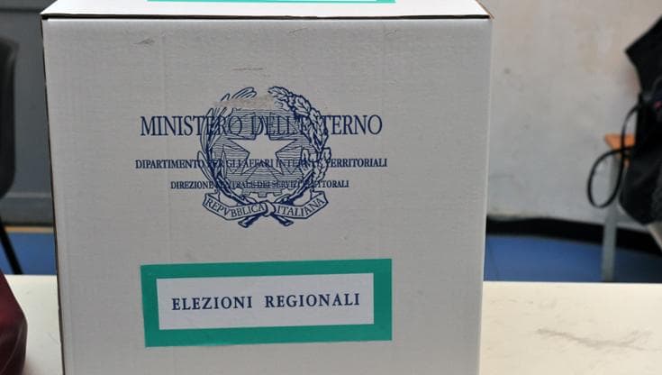 Regionali al rush finale: i sondaggi premiano Fico, Decaro e Stefani