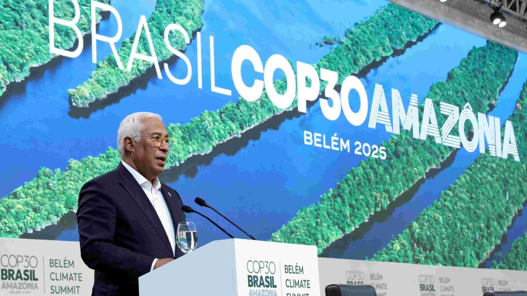 COP 30, devlet başkanlarının yoğun yokluğu ve birçok gözlemcinin şüpheci bakışları arasında devam ediyor