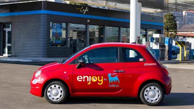 Car sharing, più richieste ma sempre meno auto. Ecco perché ora rischia di sparire dalle città