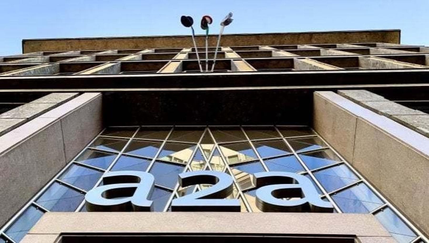 A2a endüstriyel planını güncelliyor: 2035'e kadar 23 milyar yatırım. Kâr düşüyor, borsa kötü