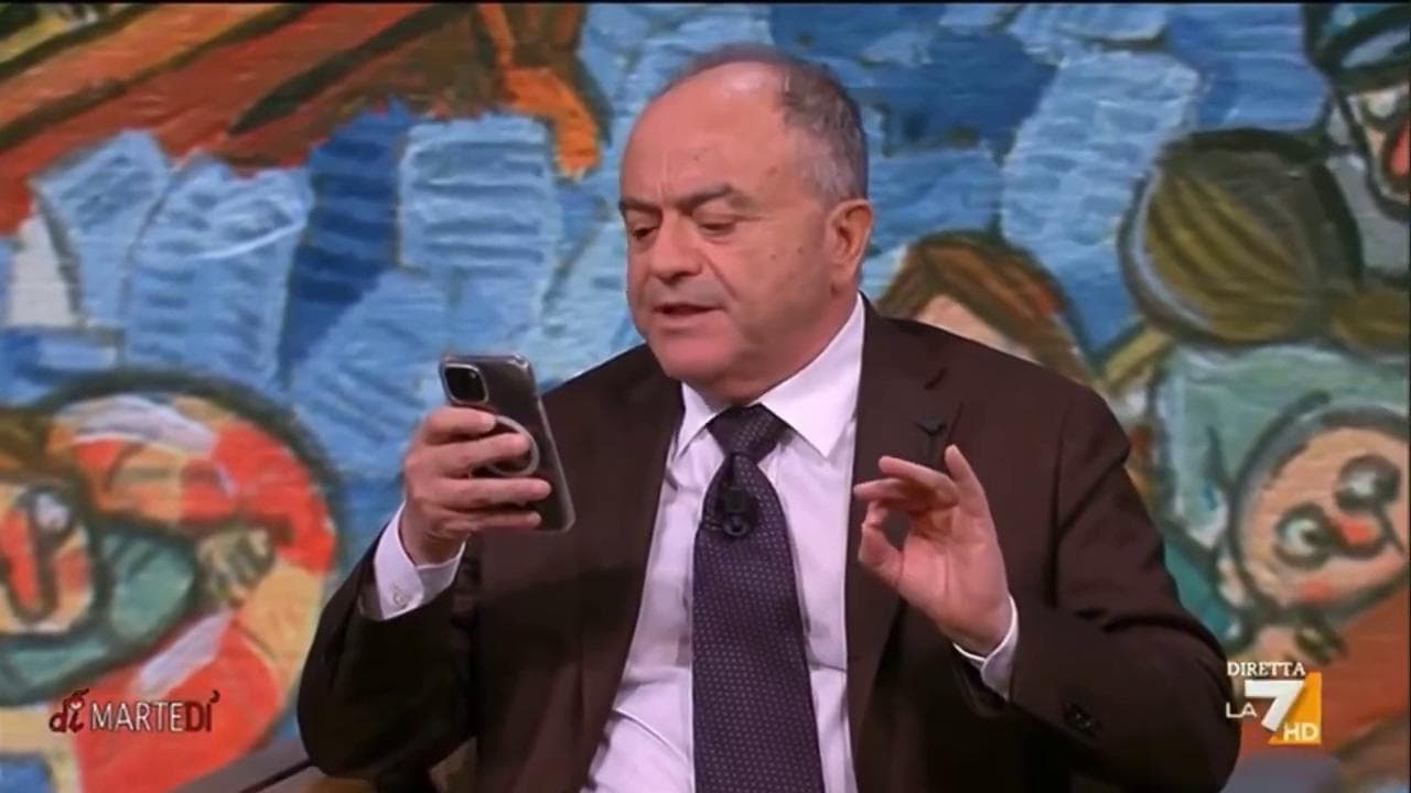 Separazione delle carriere, il procuratore di Napoli Gratteri legge una falsa intervista a Falcone