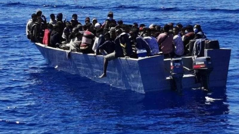Migranti, 42 morti nel naufragio al largo della Libia. Solo sette sono stati salvati