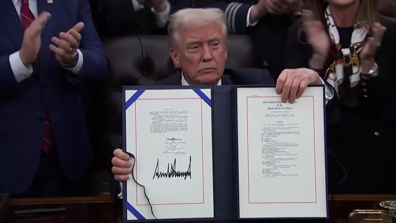 Trump firma la legge che pone fine allo shutdown negli Usa