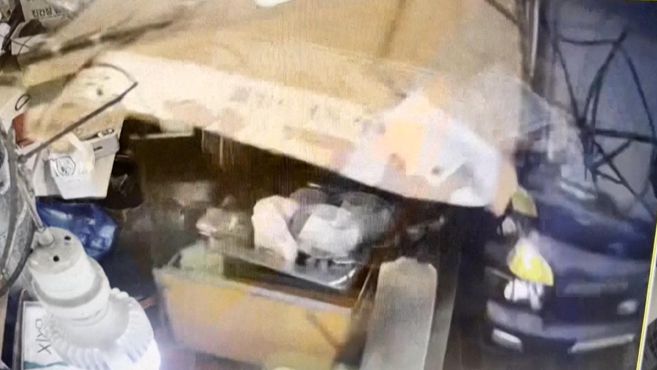 Corea del Sud, camion piomba sul mercato di Bucheon: il video dell’impatto