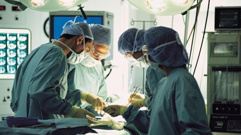 Cuore, i quarant’anni del trapianto che in Italia aprì un’era