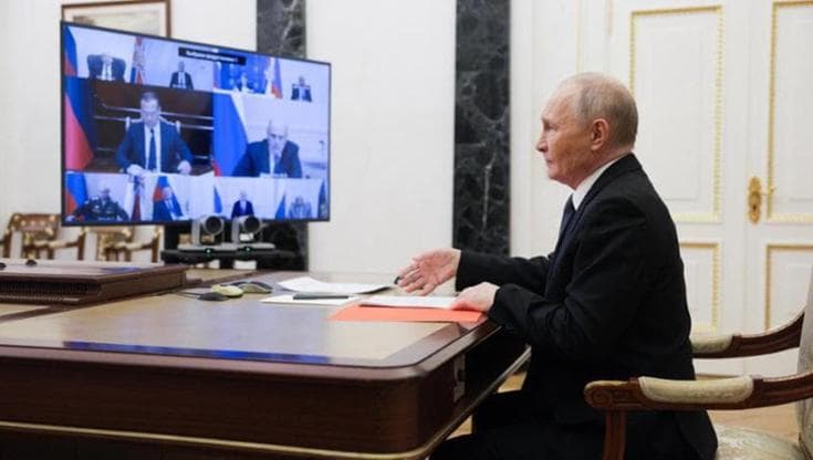 Se Putin si prepara a “spegnere” la Russia