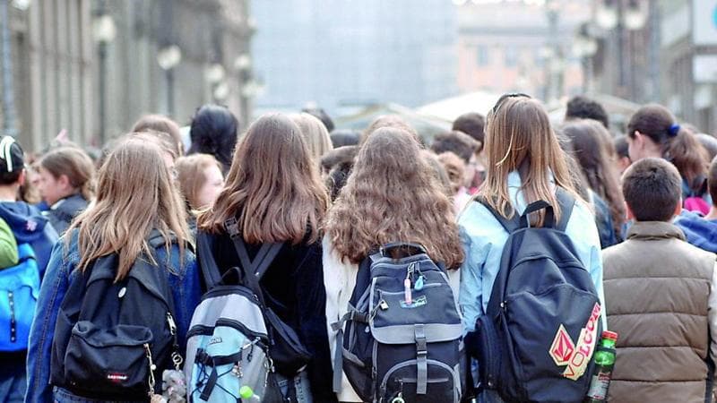 Gite scolastiche, l’ostacolo dei budget. “Va solo chi ha la media del sette”.