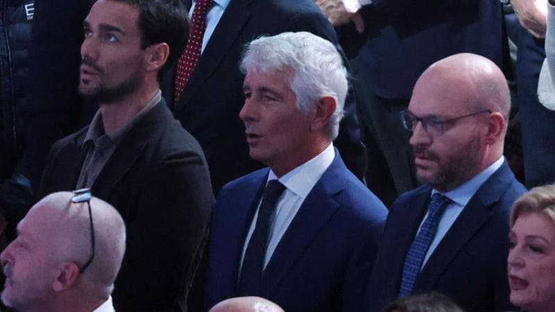 Andrea Abodi (al centro) in tribuna a Torino