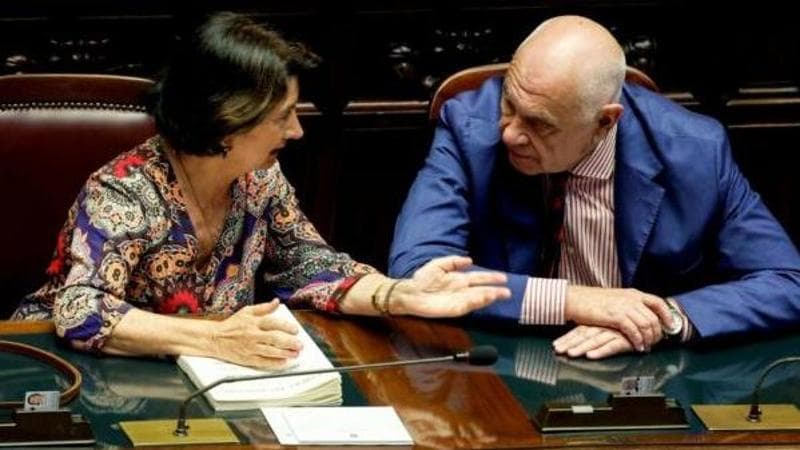 Femminicidi, Roccella: non calano con educazione sessuale. Nordio: parità non è nel dna dei maschi