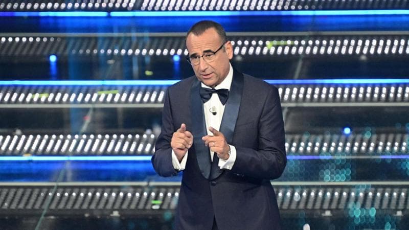 Sanremo, i papabili e i grandi rifiuti. Carlo Conti e la pinza nella panza