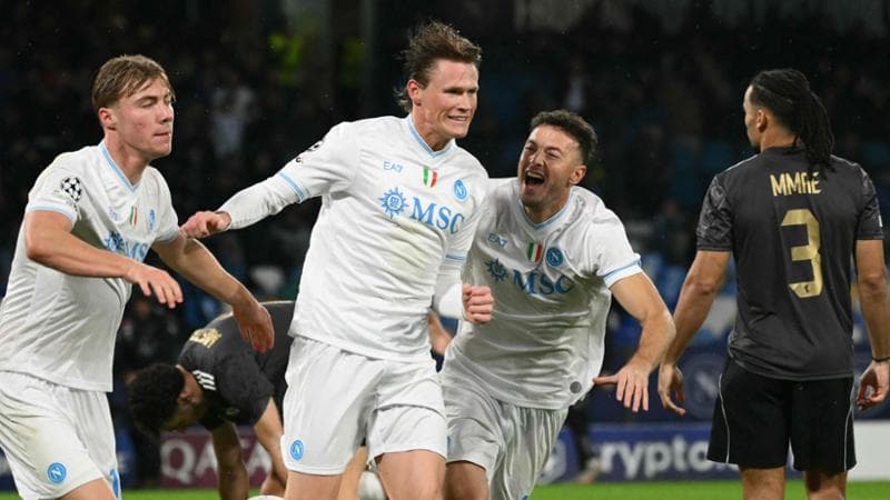 McTominay esulta dopo il gol dell'1-0