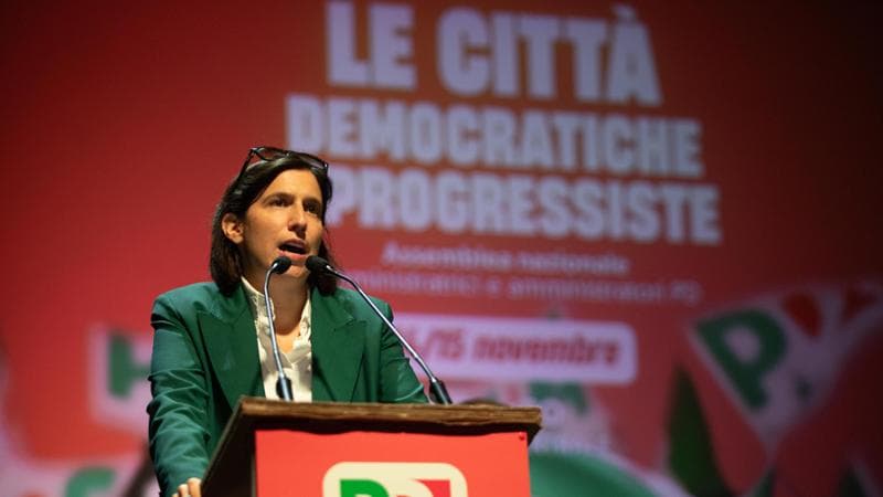 Pd, la tentazione del congresso per blindare la segretaria tra i dubbi dei fedelissimi