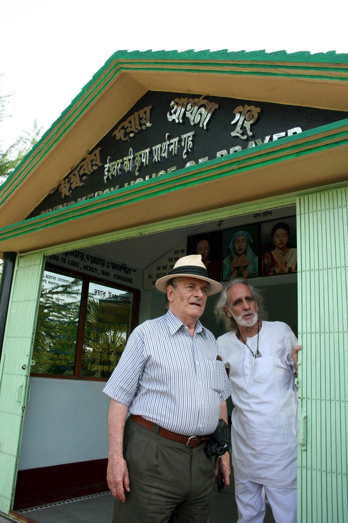 Dominique Lapierre in India