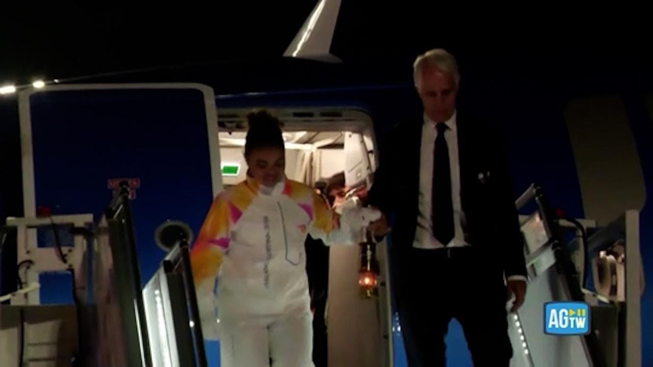 Milano Cortina 2026, l'arrivo della fiamma olimpica in Italia