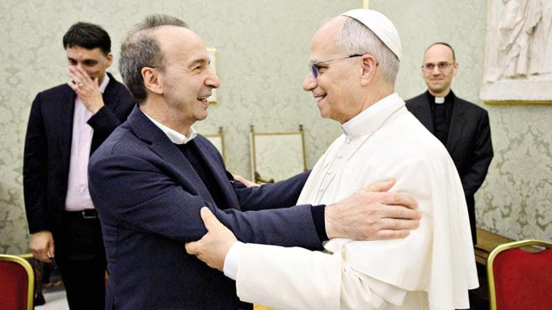 Roberto Benigni con Papa Leone XIV
