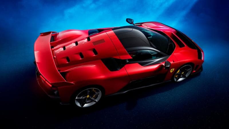 Ferrari, “Top Gear Awards 2026″da F80 ve 296 Speciale ile zafere ulaştı