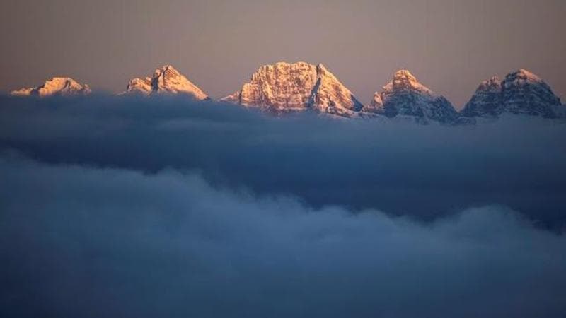 Churfirsten mountains (EPA/GIAN EHRENZELLER)