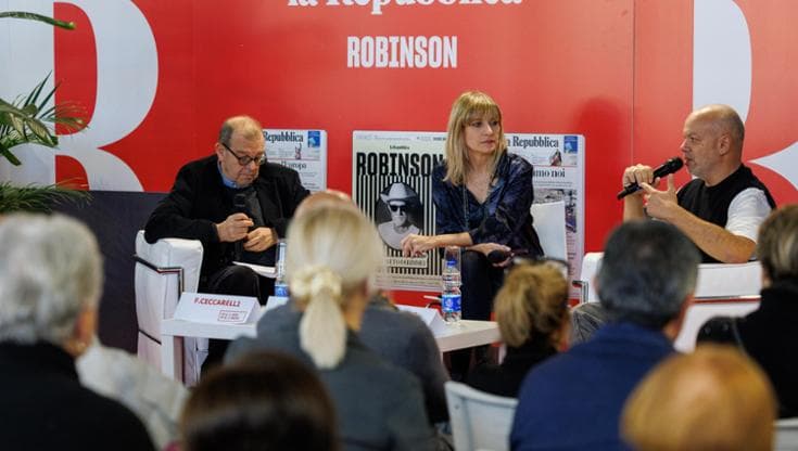 Zoro e Ceccarelli: “Il problema è che ci sono i fascisti, non solo che siano in fiera” | Video Zoro: “Salvini e la casa gratis a due fricchettoni”