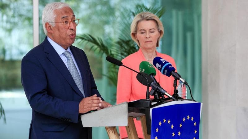 epa12545773 President of the European Council Antonio Costa (L) and President of the European Commission Ursula von der Leyen attend a press conference about the meeting that took place in Luanda between the EU members concerning the US peace plan for the Russia-Ukraine conflict, prior to the 7th European Union-African Union Summit in Luanda, Angola, 24 November 2025. Marking 25 years of EU-AU partnership, and under the theme 'Promoting peace and prosperity through effective multilateralism,' the summit comes at a time when Angola assumes the rotating presidency of the African Union.  EPA/AMPE ROGERIO