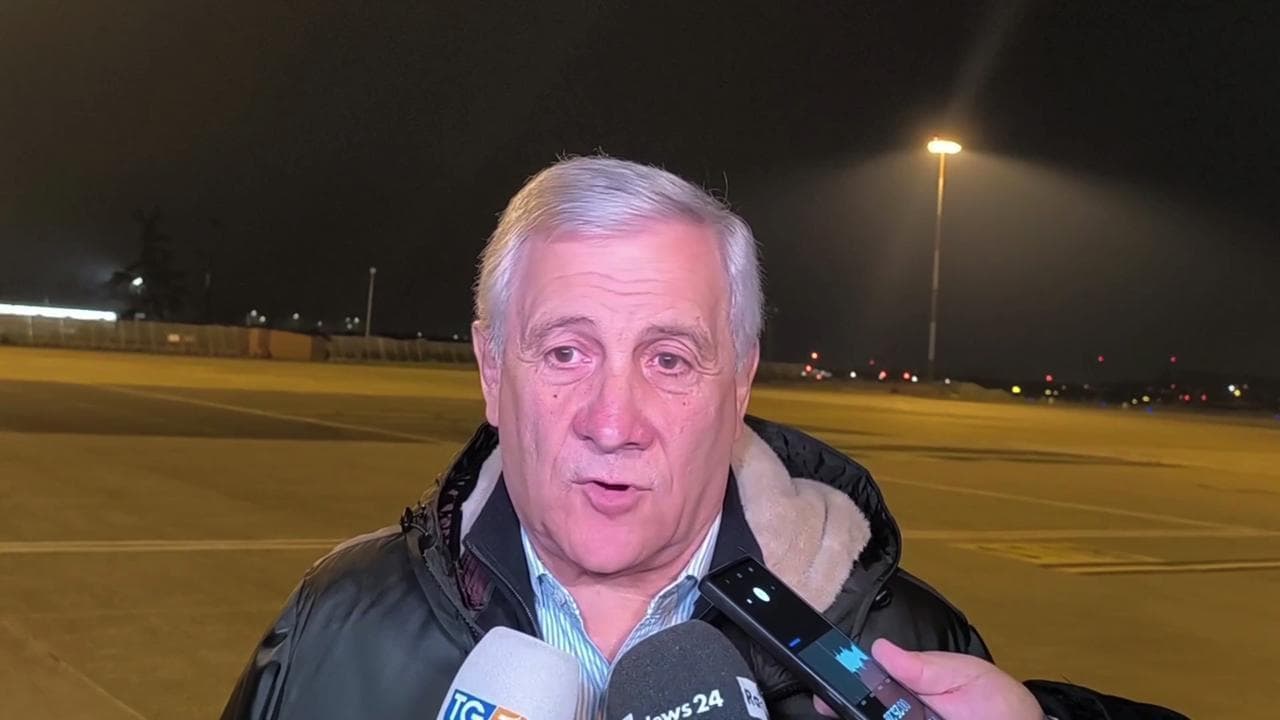 Tajani: "Con gli Usa i rapporti sono saldi ma nella Nato serve un'Europa forte"