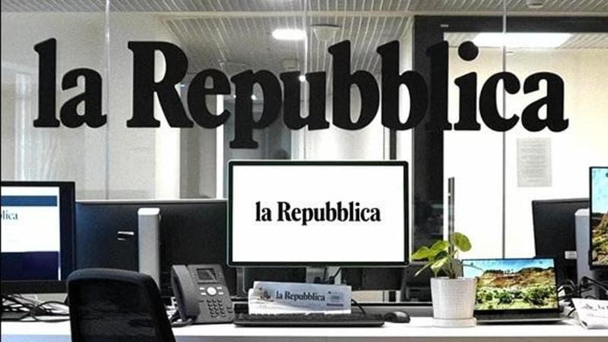 Repubblica gazetecileri grevde