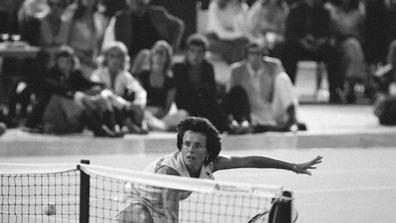 Billie Jean King “Cinsiyetlerin Savaşı”na Karşı: Bu sadece gösteri tenisi