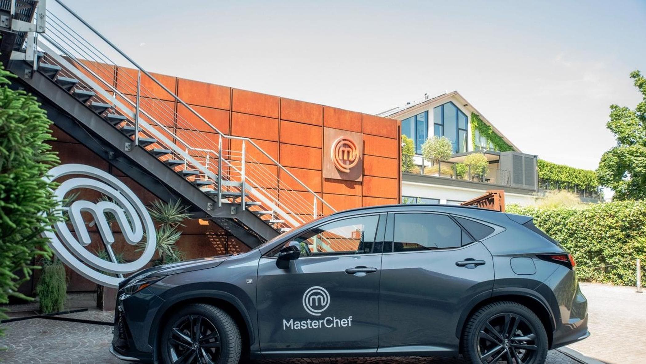 Masterchef Italia'nın yeni baskısının Lexus NX resmi arabası
