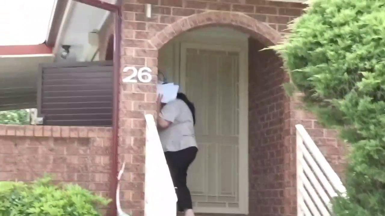 Sydney, la polizia in casa dei sospetti attentatori. Il vicino: "Il dramma davanti alla mia porta"