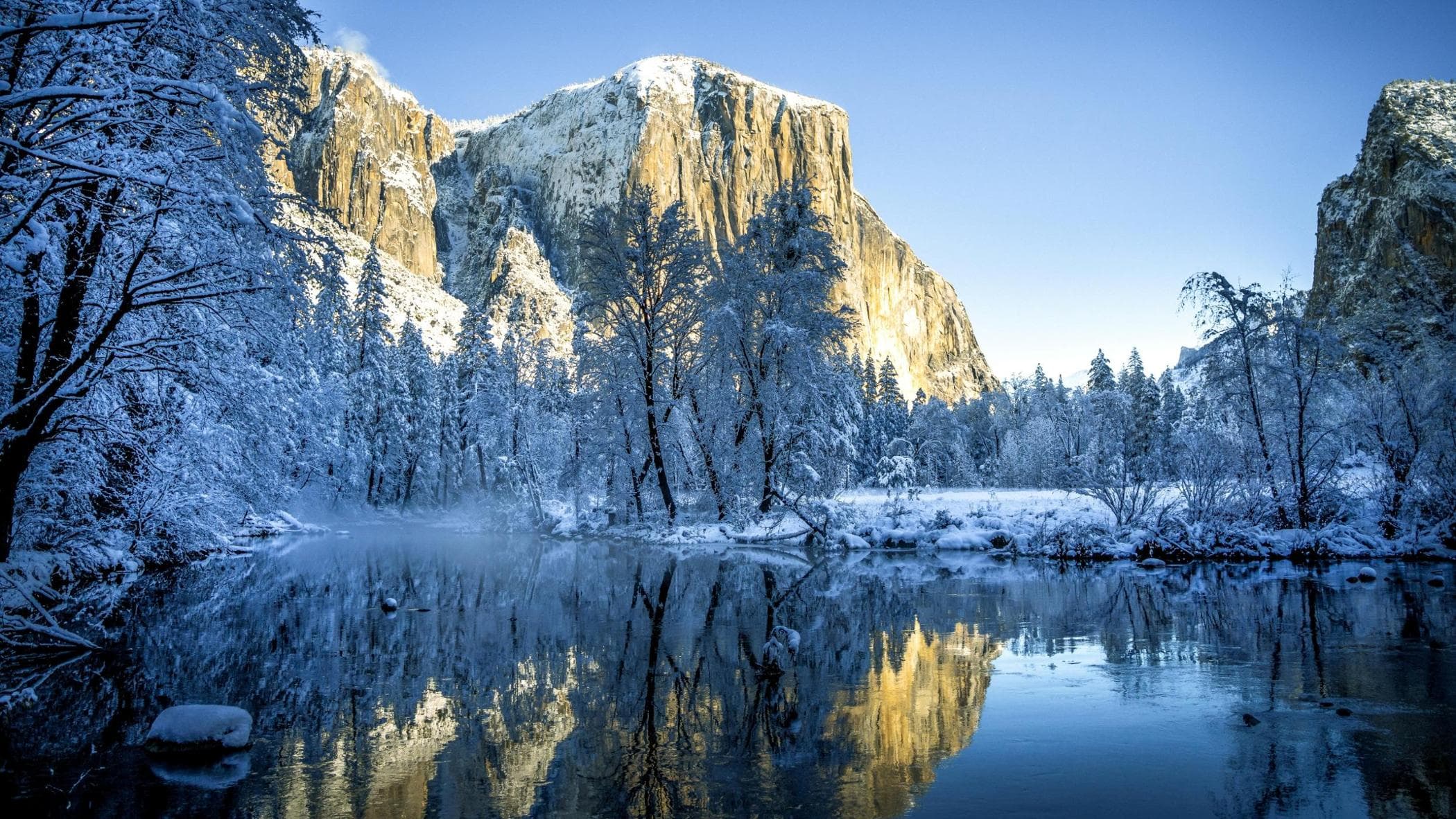 Skier dans le Golden State. En hiver, la Californie surprend, avec ses snowparks et ses patinoires