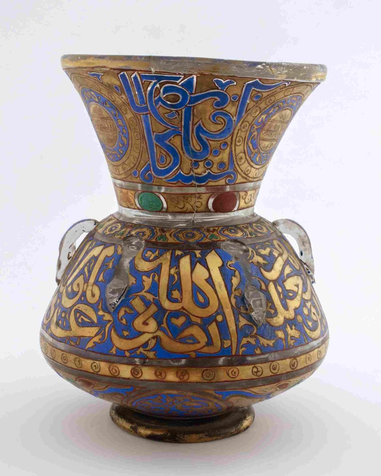 La lampada da moschea in cristallo della vetreria Slaviati &amp; C. (foto Museo del Vetro di Murano)
