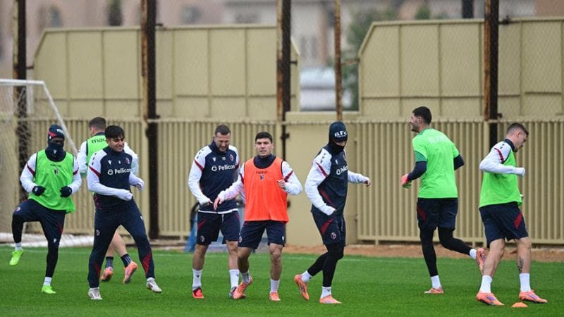 I giocatori del Bologna in allenamento