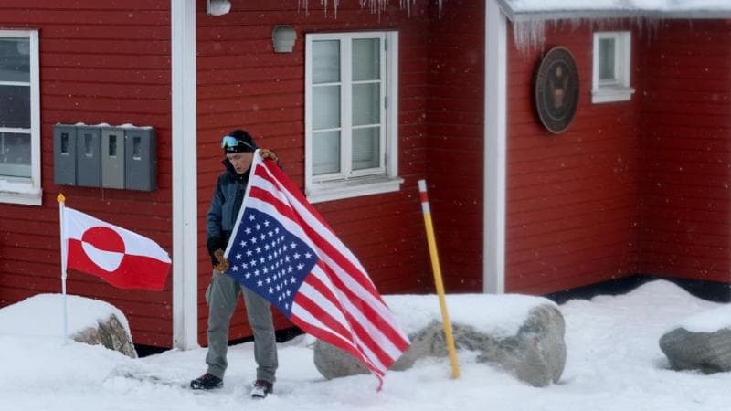 Trump nomina il governatore della Louisiana inviato per la Groenlandia. Copenaghen: “Inaccettabile”