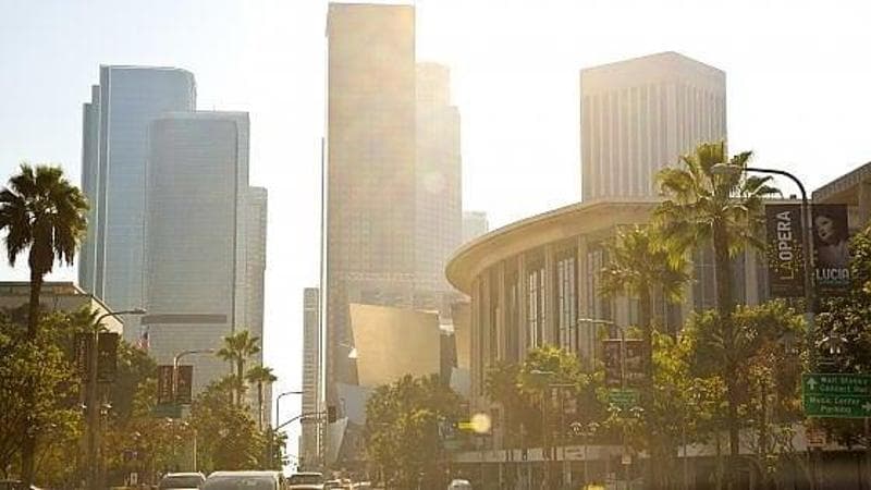 California, allarme per la qualità dell’aria: dieci milioni di persone invitate a non uscire di casa