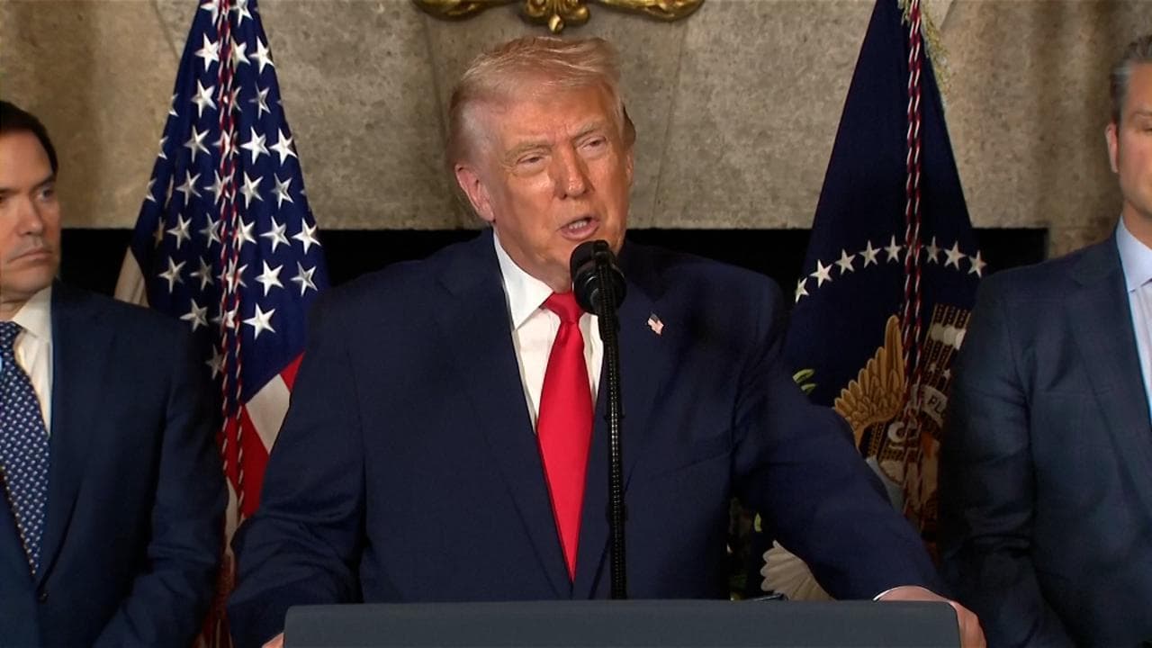 Caso Epstein, Trump: "Terribile pubblicare quelle foto solo per sviare da successo dei repubblicani"