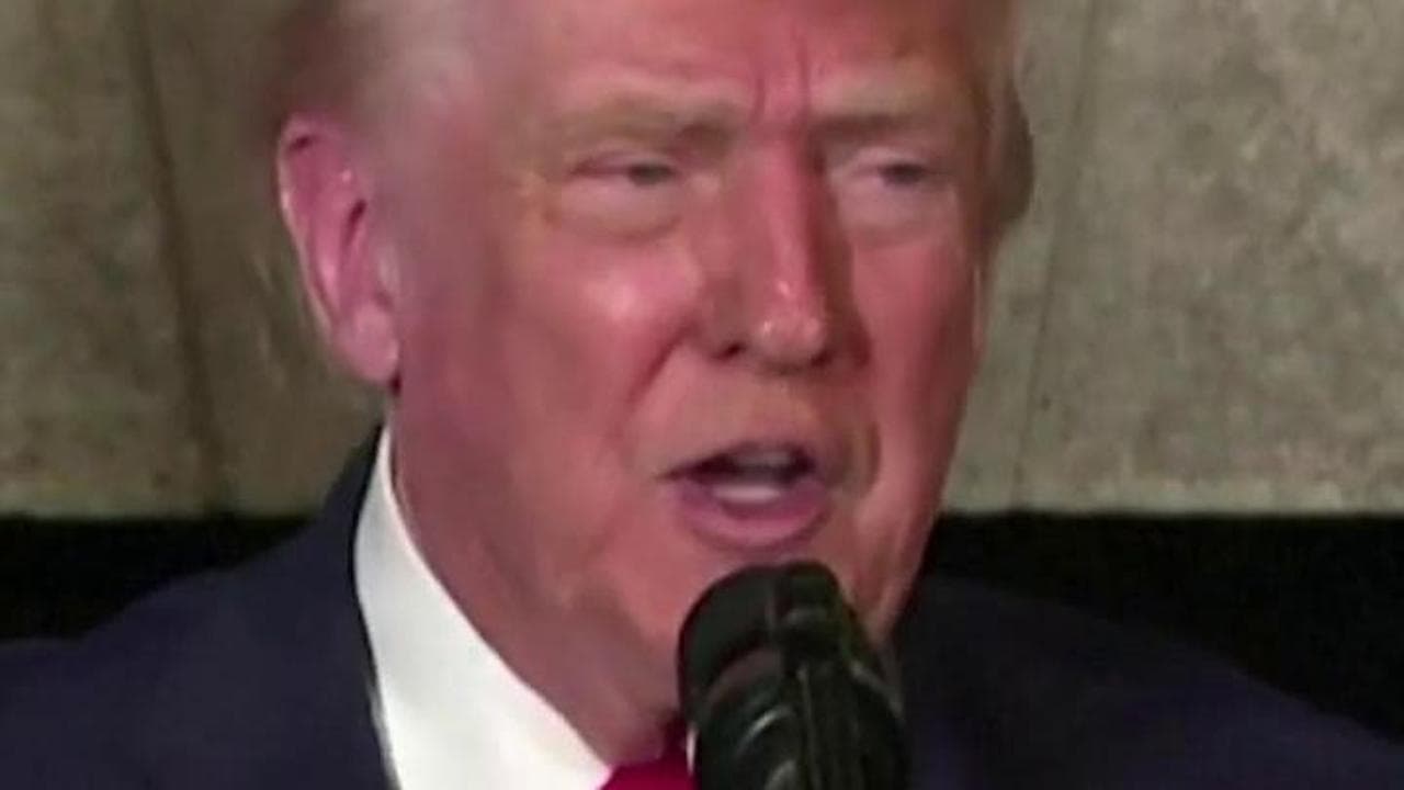 Trump torna a parlare di Groenlandia: "Ne abbiamo bisogno per sicurezza nazionale. Dobbiamo averla"