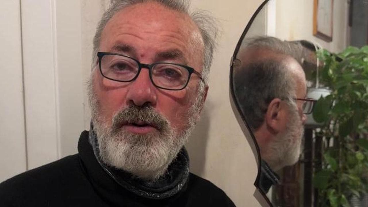 Franco Arminio legge una poesia inedita per i nostri lettori: "L'amore è una preghiera"