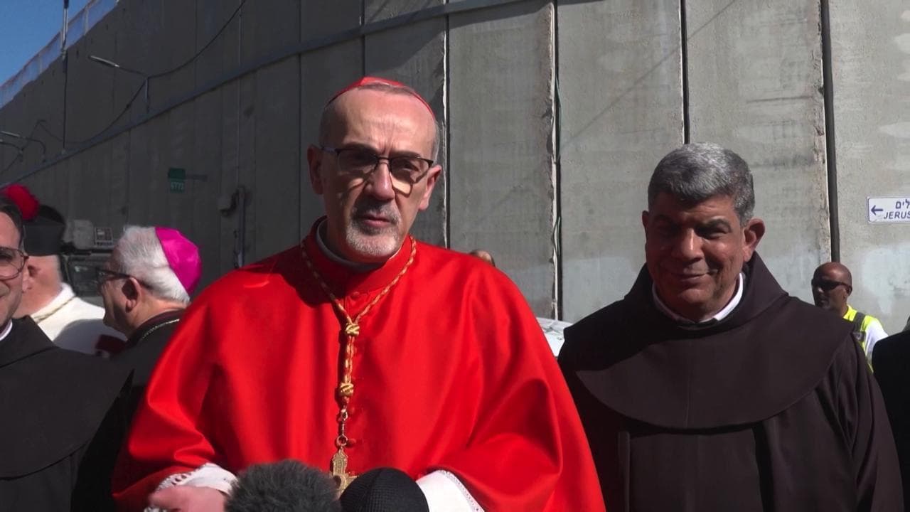 Betlemme, tornano le celebrazioni pubbliche. Il Patriarca Pizzaballa: "Vogliamo un Natale di luce"