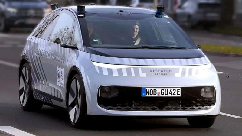 Volkswagen sfida Tesla e lancia Gen.Urban, il suo robotaxi
