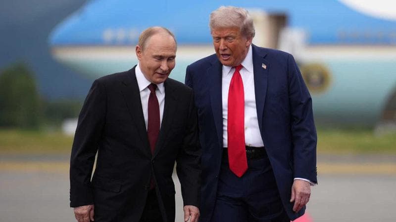 Vladimir Putin e Donald Trump ad Anchorage, in Alaska, il 15 agosto 2025