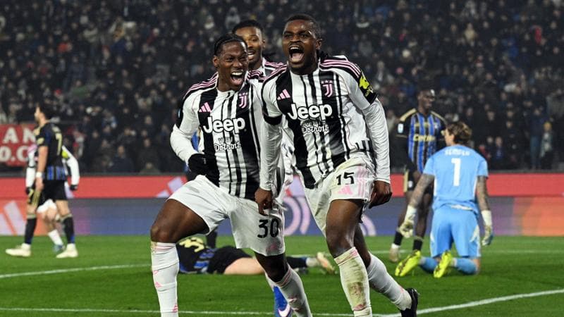 Kalulu esulta dopo il gol
