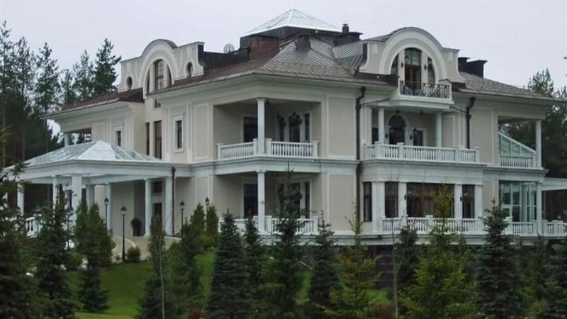 La residenza di Putin a Novgorod: odiata da Stalin e custode dei segreti di Vladimir
