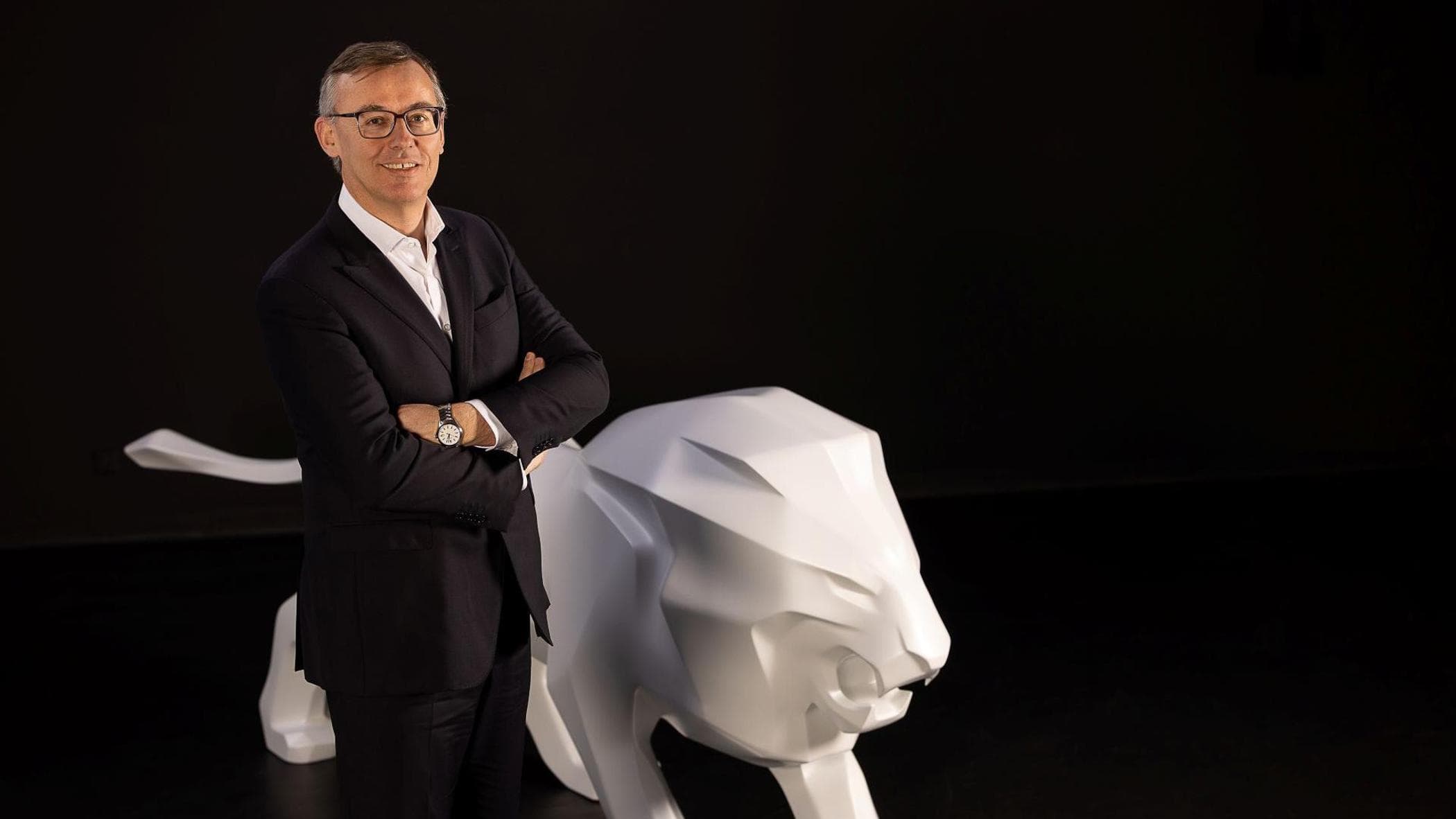 Favey: “Peugeot 2030’dan itibaren dünya çapında yılda 1,5 milyon otomobil satmayı hedefliyor”