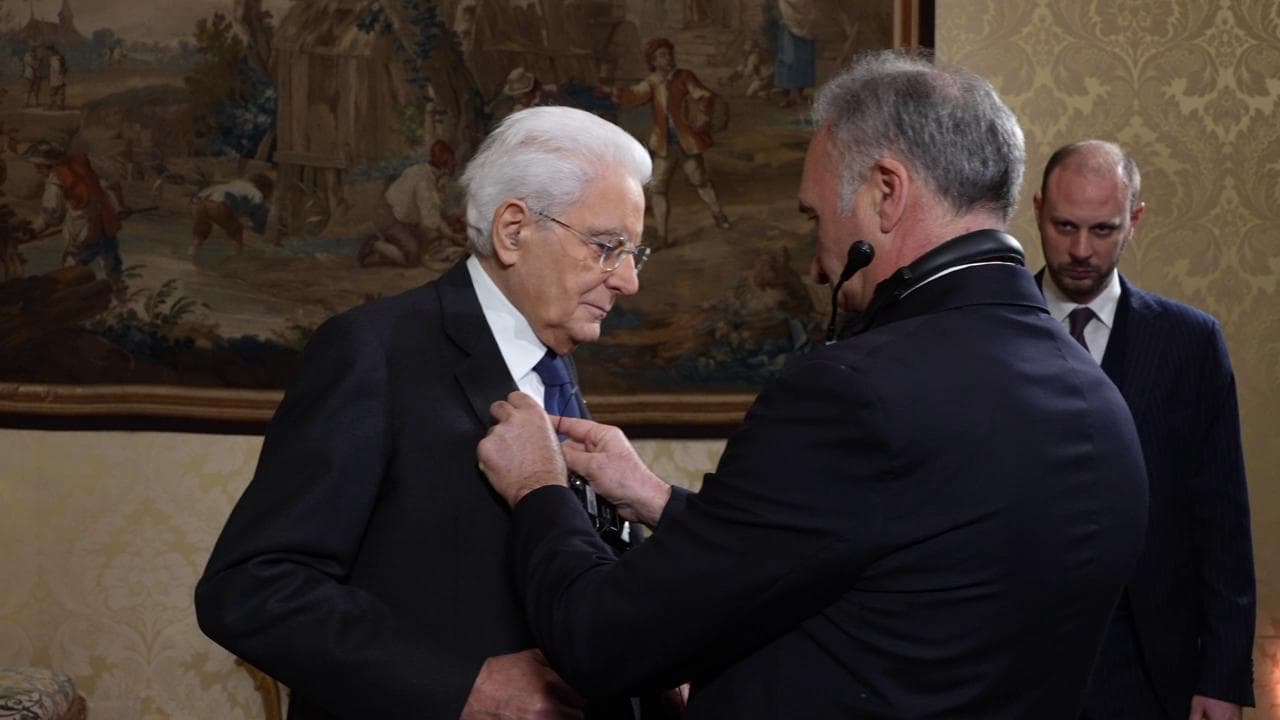 Quirinale, preparativi per la registrazione del discorso di fine anno: il backstage