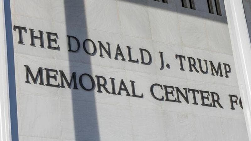 Il nuovo nome sull'edificio del Kennedy Center