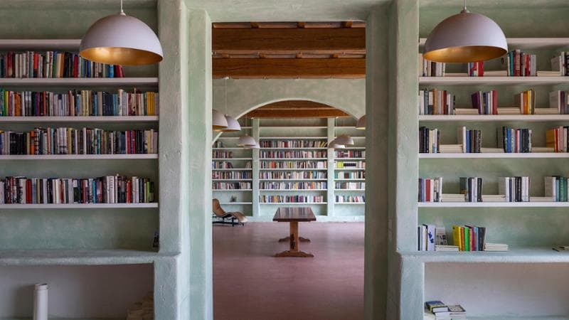 La Biblioteca nel Bosco di Donnini (Firenze) che ospita la donazione di Andrea Bajani (Alessandro Moggi)