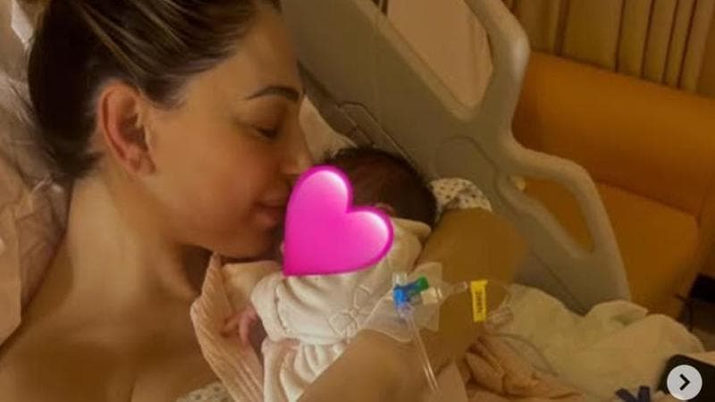 Ecco le prime foto di Beatrice, la bimba di Anna Tatangelo e Giacomo Buttaroni