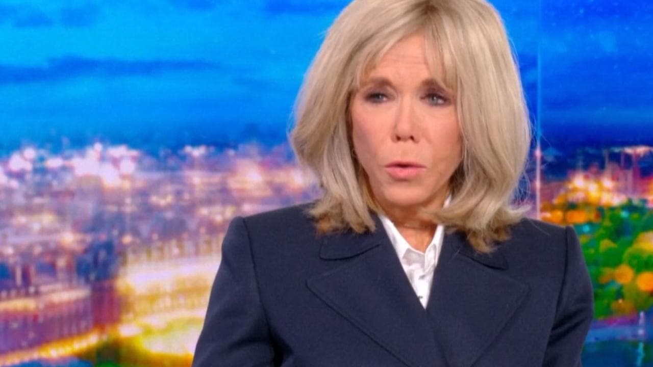 Brigitte Macron e il processo per cyberbullismo: "Non si gioca con la genealogia"