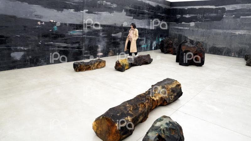 Nobu at Elba Redux, la mostra di Giovanni Frangi a Milano
