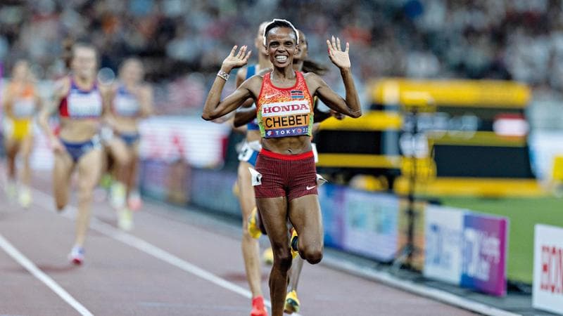 L'arrivo vincente di Beatrice Chebet nei 5000 ai Mondiali di Tokyo
