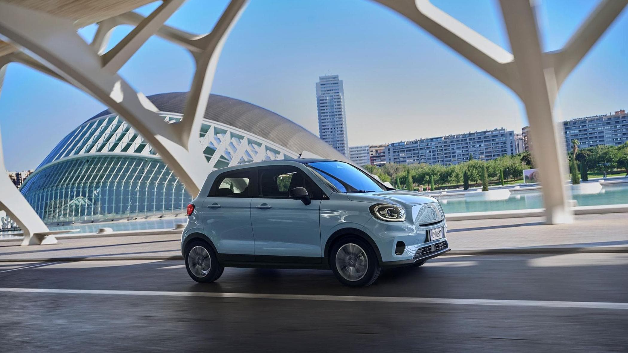 2025 年に最も売れた電気自動車 10 台。テスラ モデル Y は抵抗するが、リープモーター T03 は前進